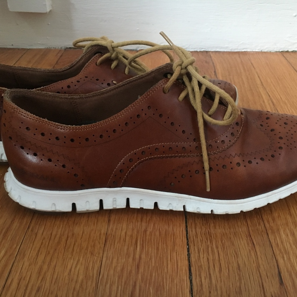 Cole Haan ZERØGRAND Wingtip Oxford, Leather (7.5)